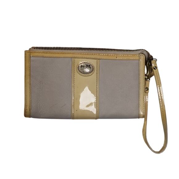 Coach Large Wristlet Ivory Leather Yellow Patent Trim, Pocket, Cash & Card Slots - Picture 1 of 11
